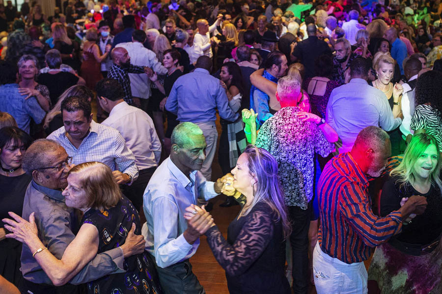 Teresópolis-RJ promove o Baile da Realeza para celebrar o Dia da Pessoa Idosa