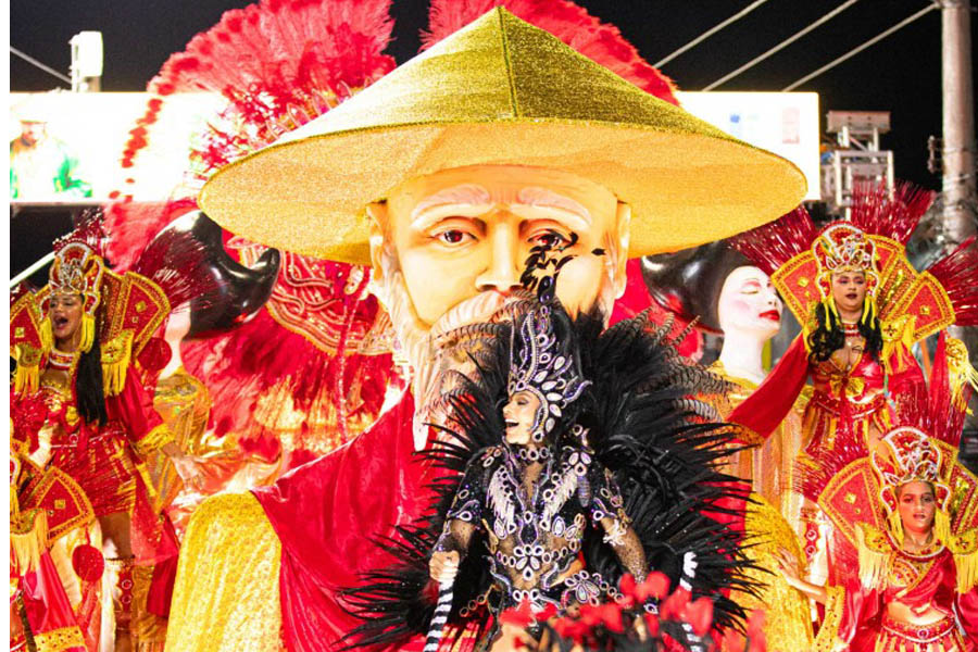 Carnaval de São João da Barra-RJ é destaque em TV chinesa
