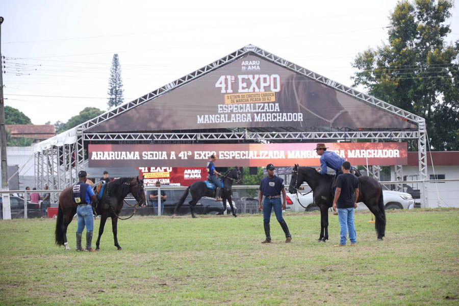 Araruama-RJ reúne 240 animais em exposição no Parque Agropecuário